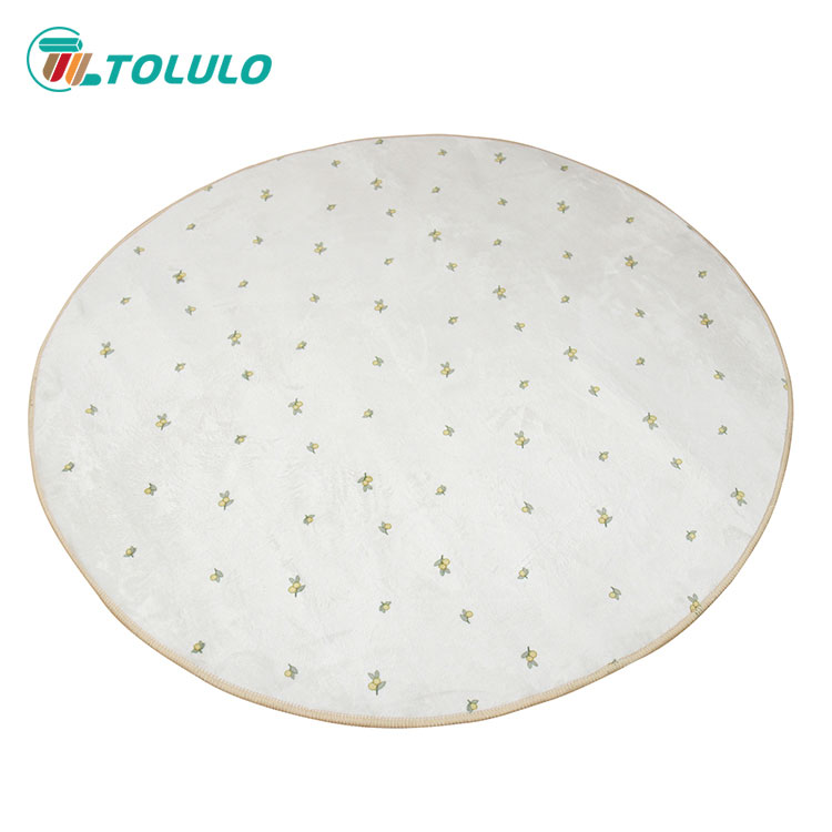 Почему образовательные детские ковры с алфавитным рисунком популярны